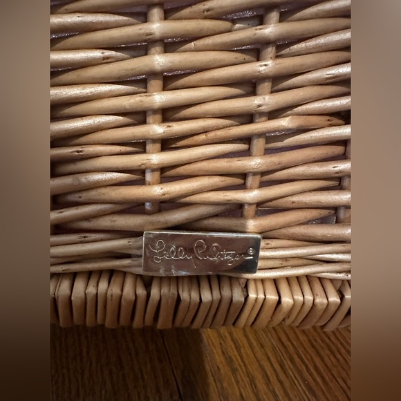 NWOT Lilly Pulitzer Wicker Wine Basket - Picture 2 of 6